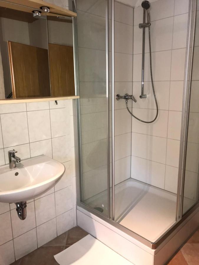 3 Zimmer Wohnung Fuer Monteure غوبينغِن المظهر الخارجي الصورة